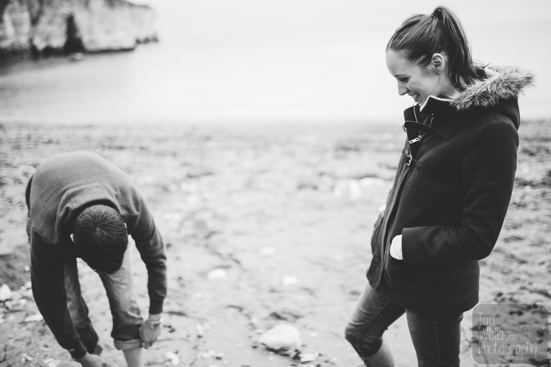 Documentary engagement photography - preparing to go paddling