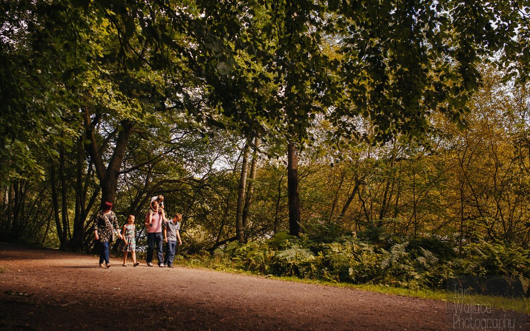 Cathryn and Simon- a family shoot around Newmiller Dam