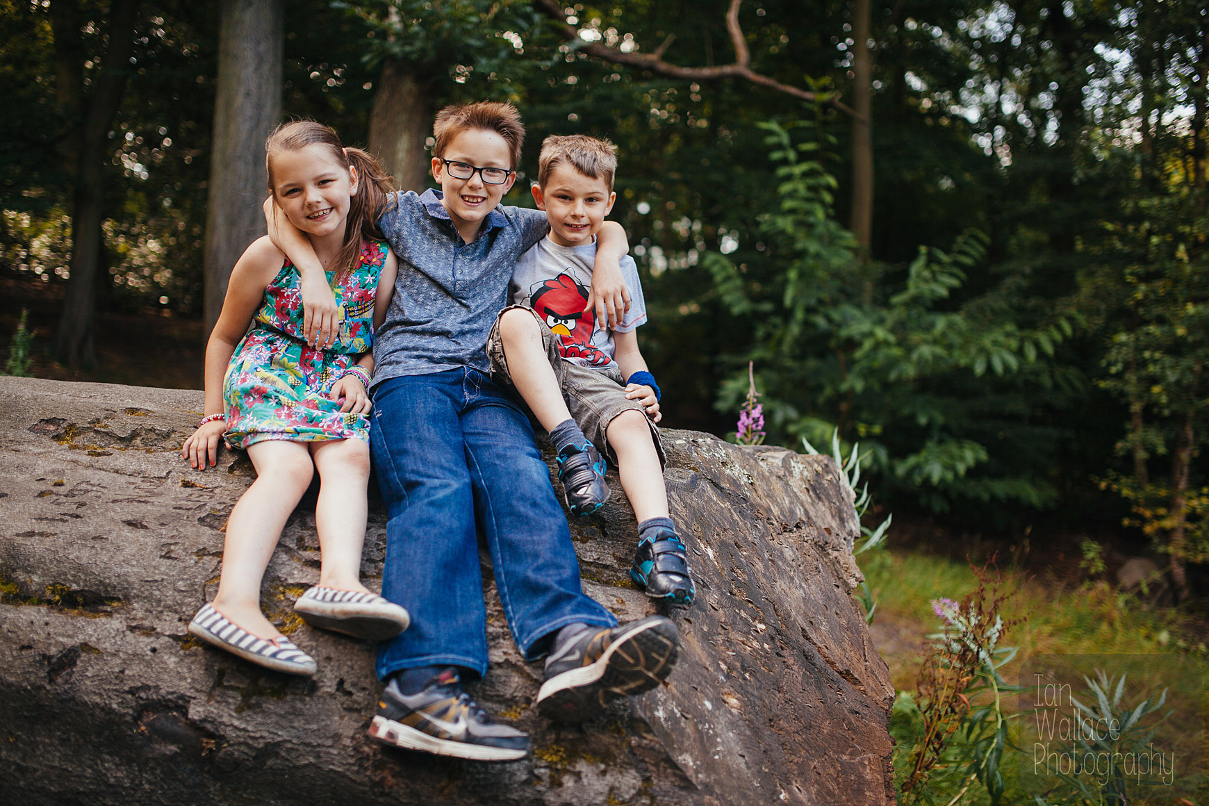 Group portrait of children during a family photo shoot