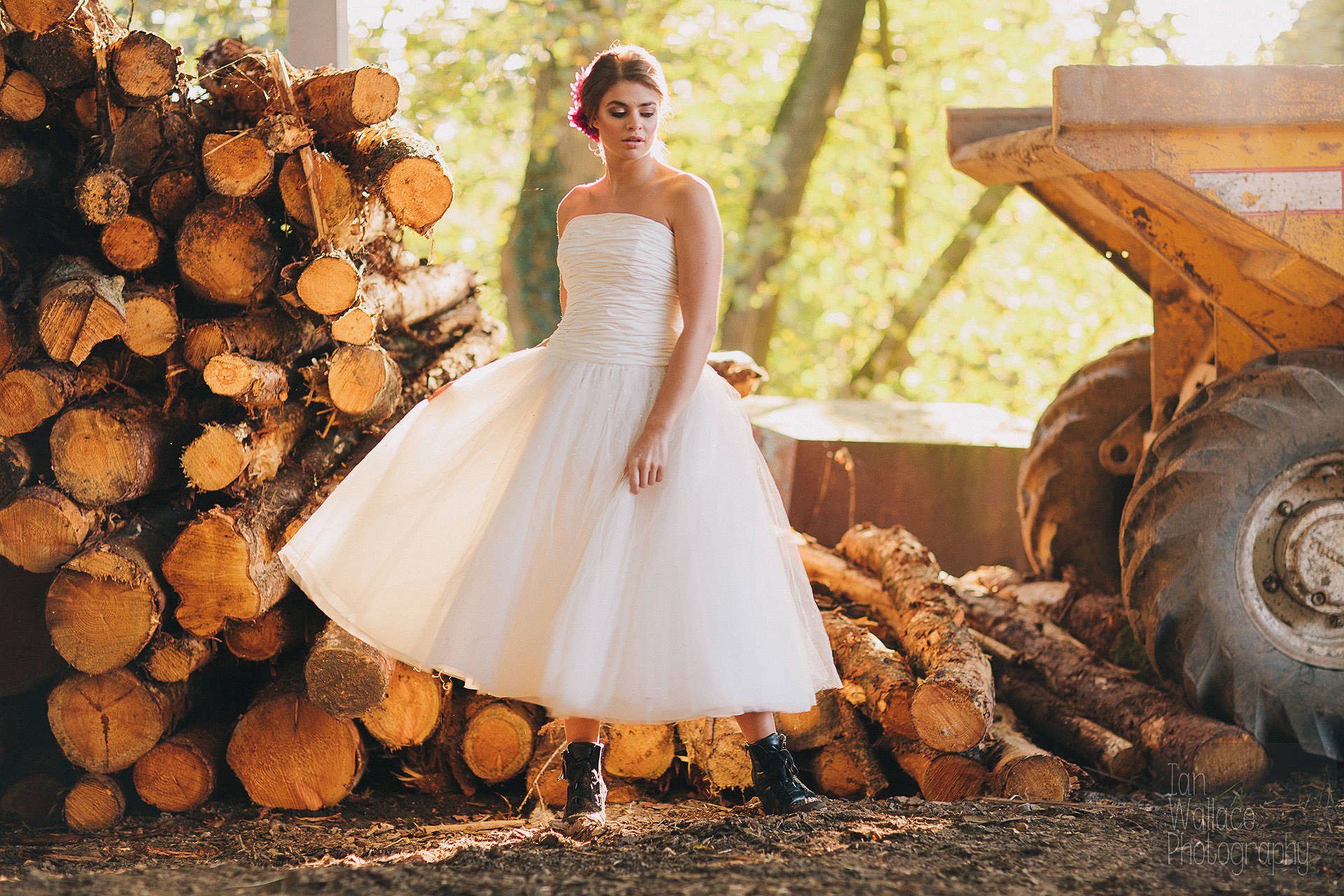 Clough-bottom-styled-shoot-017